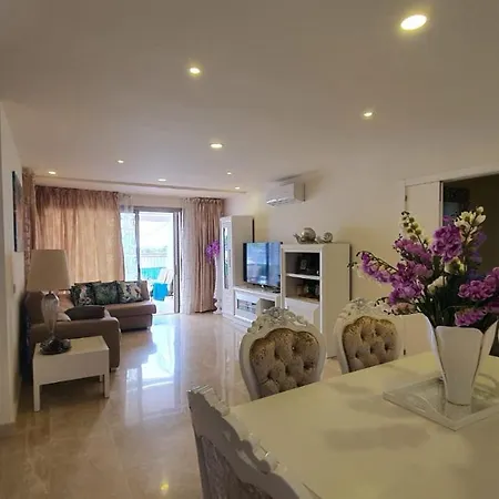 Apartment Magnolia Luxury By Altamarhomes *