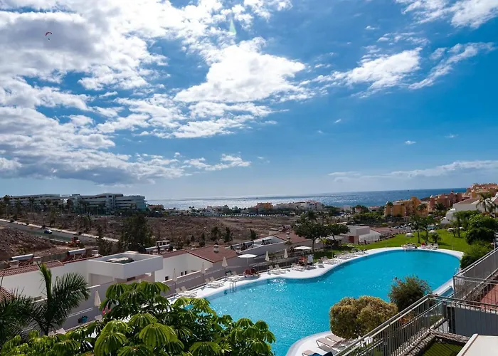 Magnolia Luxury By Altamarhomes Адехе