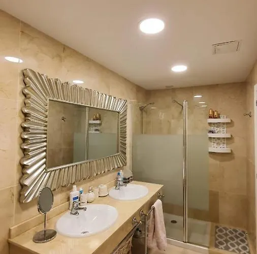 Magnolia Luxury By Altamarhomes Апартаменти Адехе